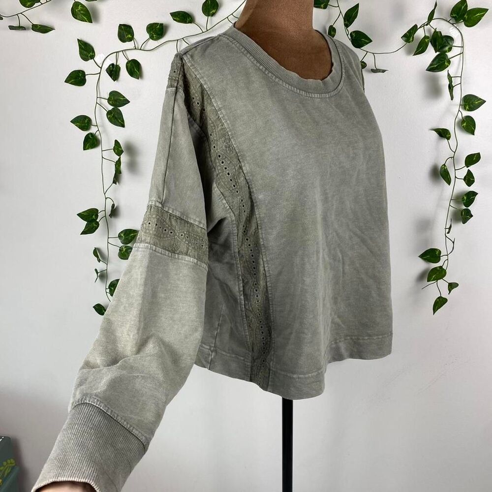 Jane+Delancey boho faded green crew neck sweatshirt stonewashed fairy distressed
